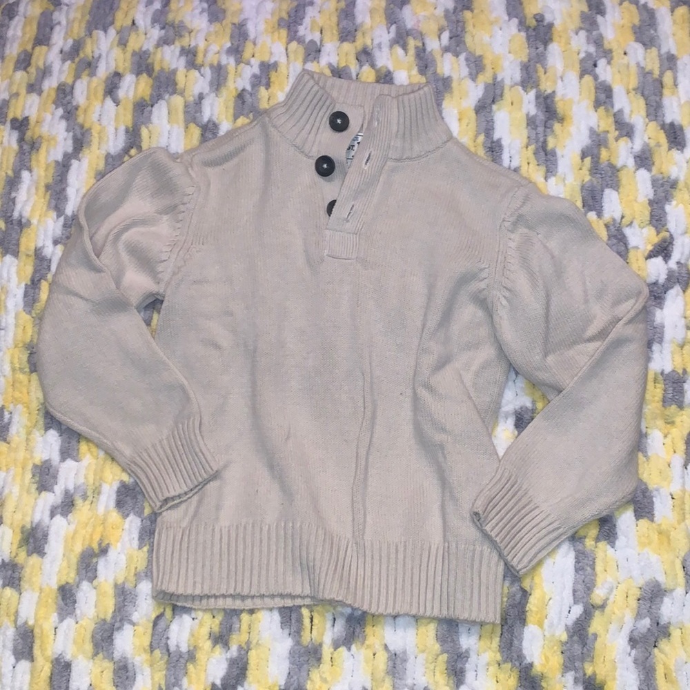 Children’s Place Boys Mock Neck Sweater Tan Size 5/6 Never worn